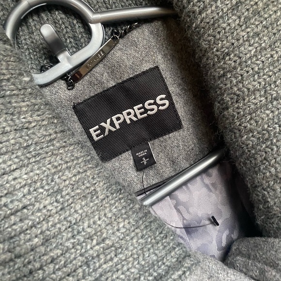 Express women’s coat - Picture 3 of 5